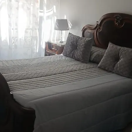 Casa Da Gena Quarto em Acomodações Particulares